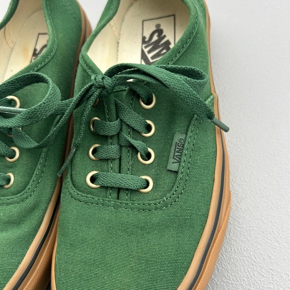 NEW Kelly green Vans Classic Green Canvas Sneakers 7.5 women’s - Picture 3 of 10